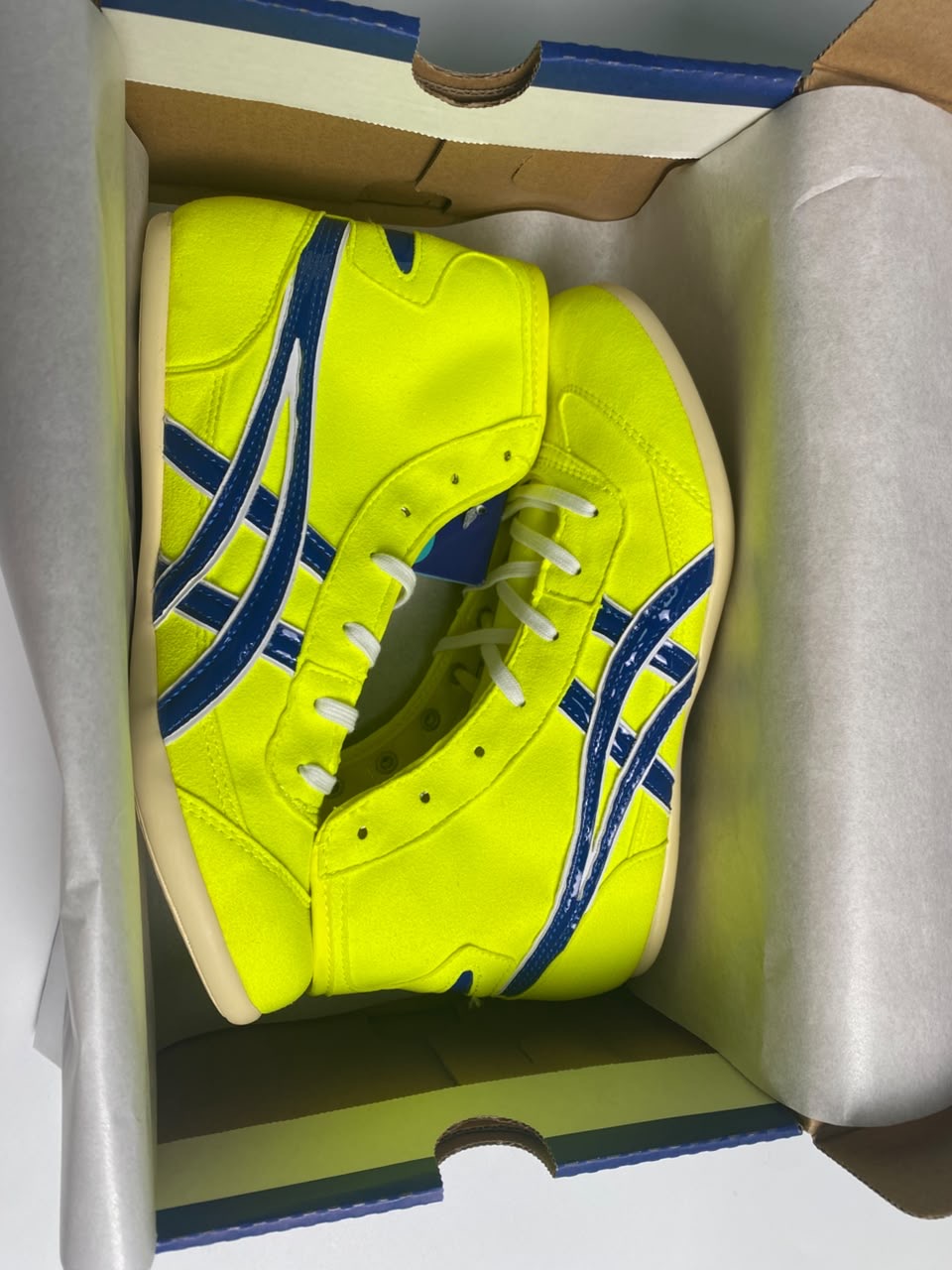 ASICS TIGERS TWR YELLOW AND BLUE