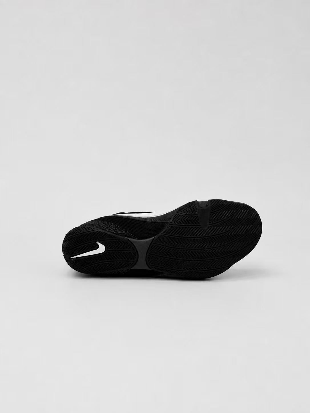 NIKE MACHOMAI 3 BOXING BOOTS- BLACK/WHITE