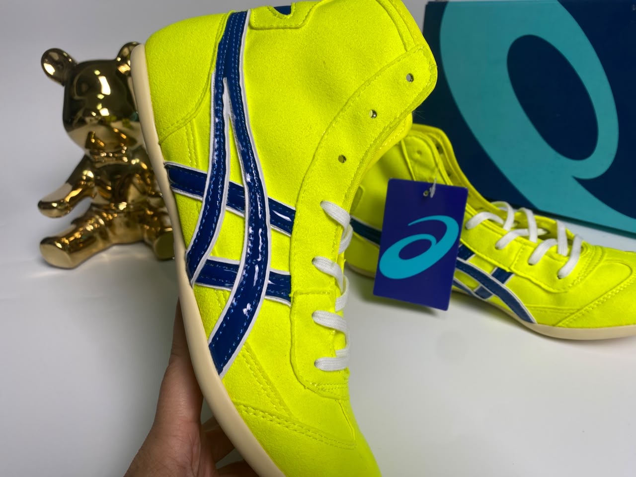 ASICS TIGERS TWR YELLOW AND BLUE