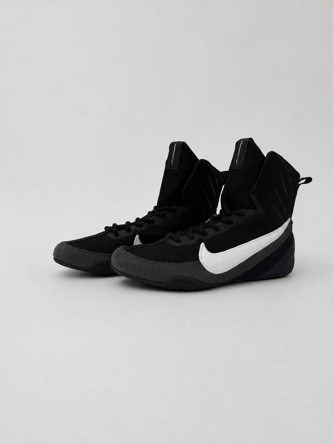 NIKE MACHOMAI 3 BOXING BOOTS- BLACK/WHITE
