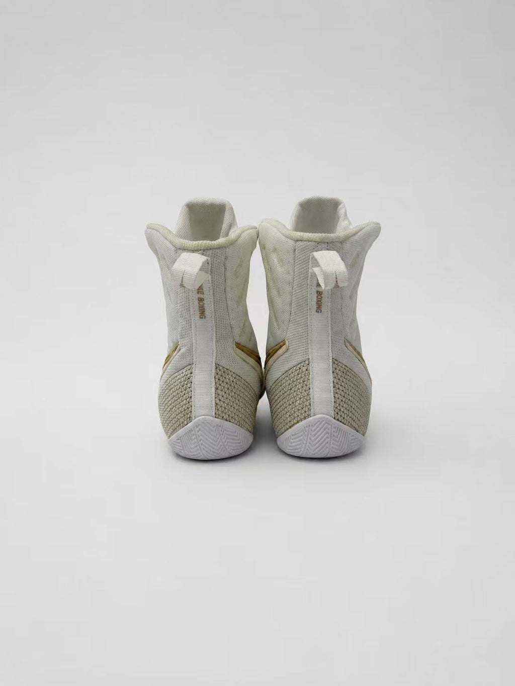 NIKE MACHOMAI 3 BOXING BOOTS - WHITE/GOLD